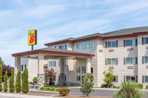  Super 8 by Wyndham Central Pt Medford  Сентрал Пойнт